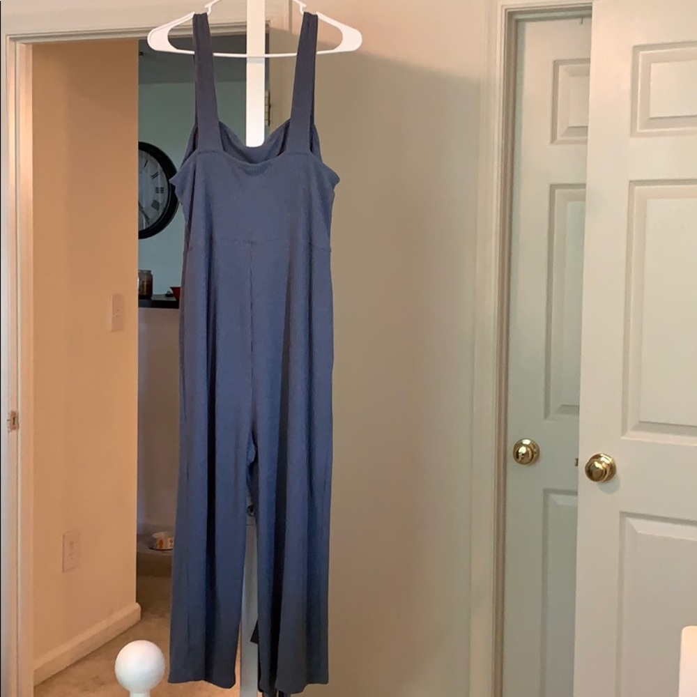 Romper - Picture 1 of 3
